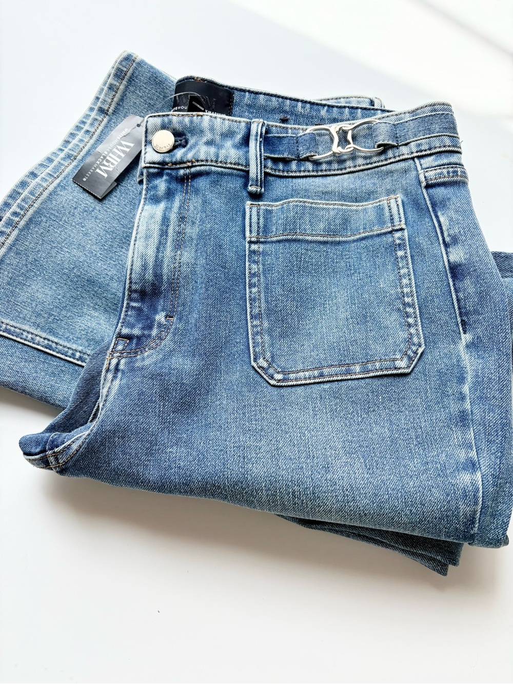 White House Black Market Classic High-Rise Jeans in Medium Blue NWT 10